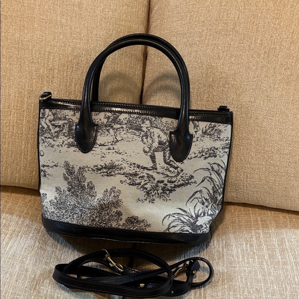 Vintage Brahmin Black and Cream Toile Crossbody Tote - Picture 3 of 11